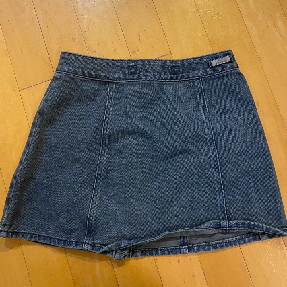 Brandy Melville Denim Skirt - Picture 2 of 3
